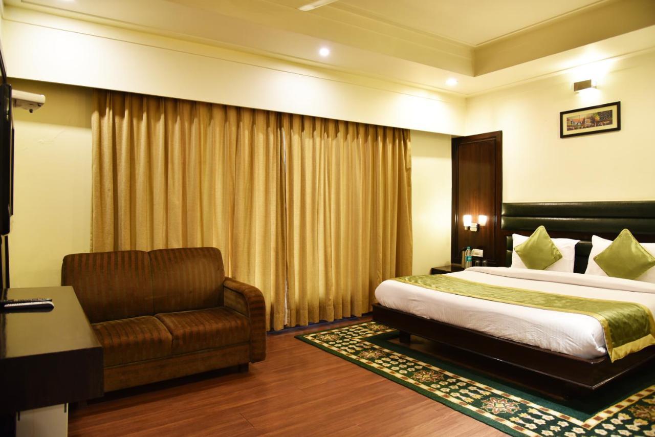 דלהאוזי Indraprastha Resort מראה חיצוני תמונה
