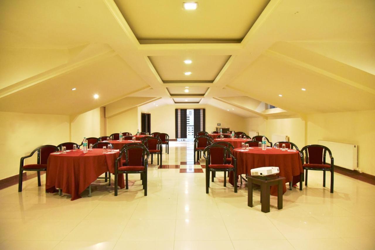 דלהאוזי Indraprastha Resort מראה חיצוני תמונה