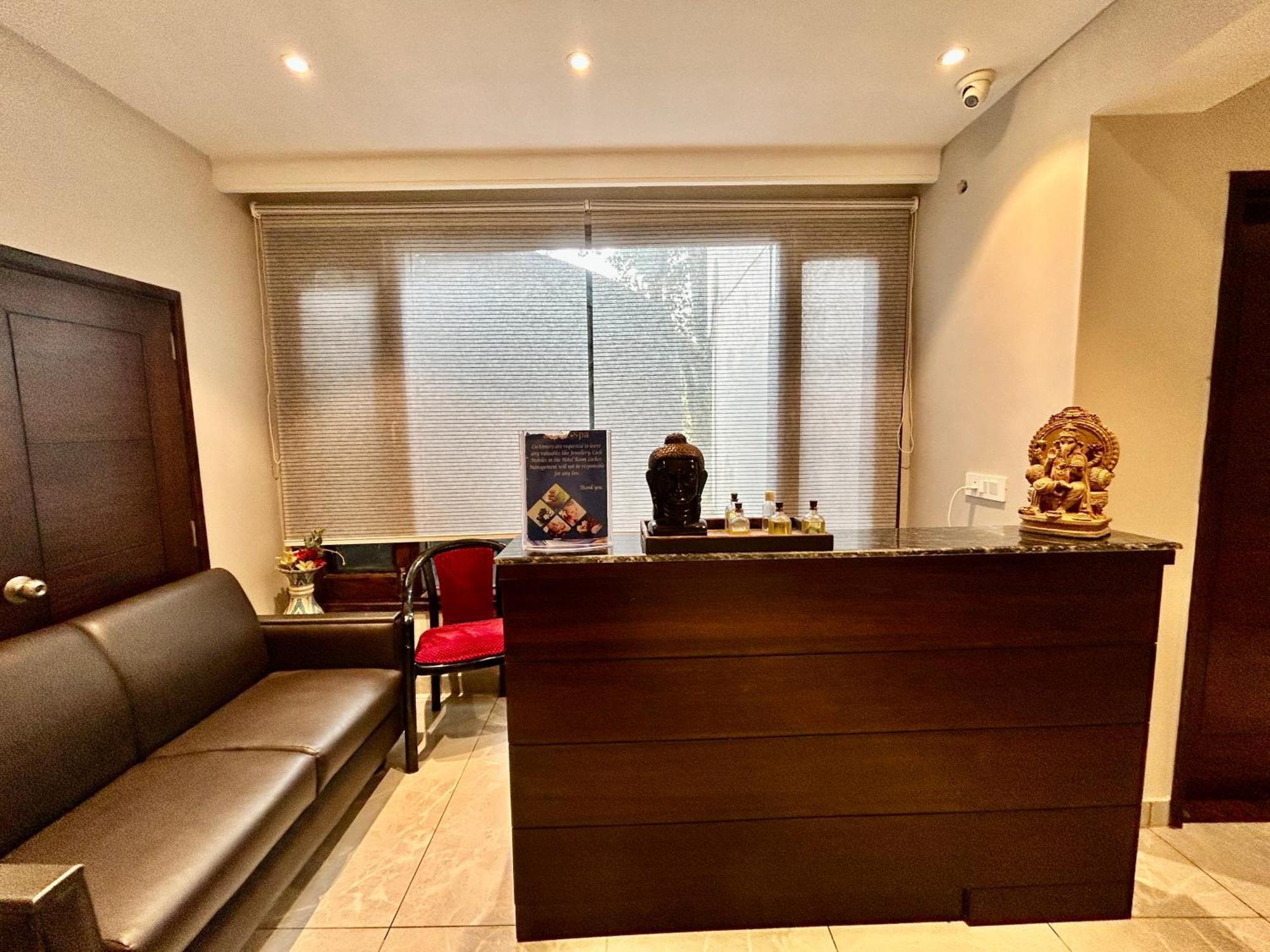 דלהאוזי Indraprastha Resort מראה חיצוני תמונה